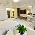 Mamaia Nord Building Promenada Appartement *