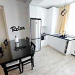 Mamaia Nord Building Promenada Apartment