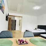 Mamaia Nord Building Promenada Apartment *