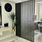 Mamaia Nord Building Promenada Daire