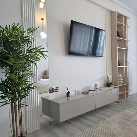 Mamaia Nord Building Promenada Апартаменты *